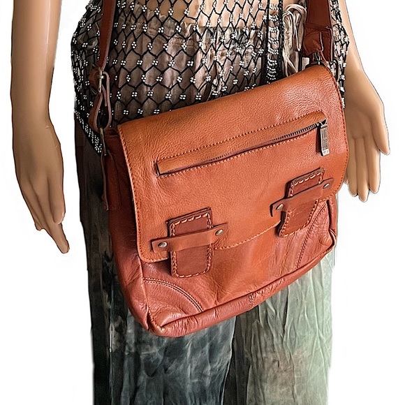 Claire Chase Cognac Brown Leather Small Messenger Bag - Picture 7 of 10